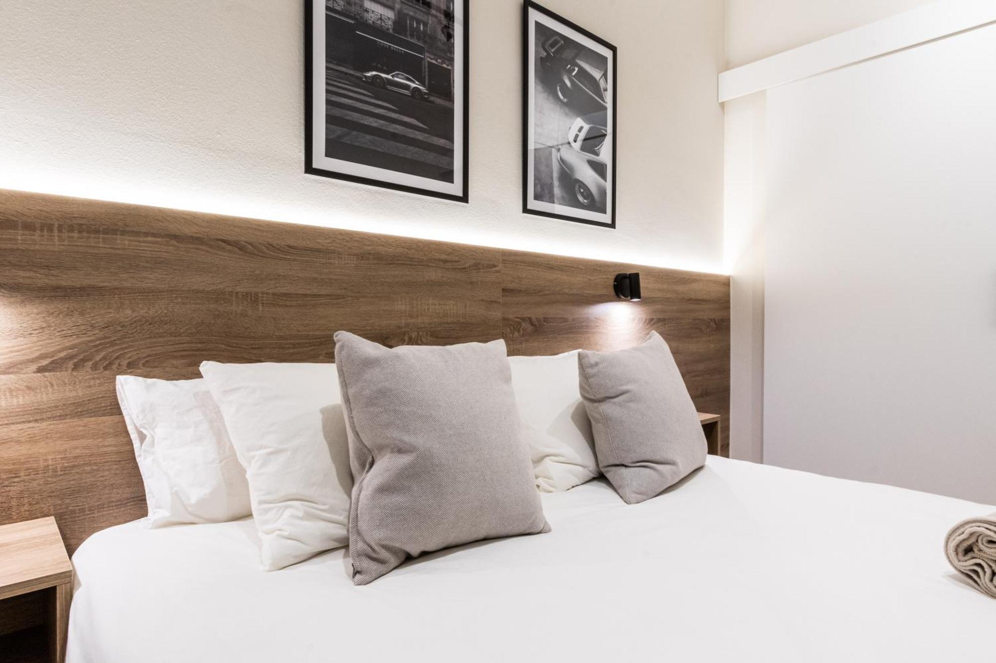 Exclusive Apartments Barcelona 4 Personas St Pere Terrassa Buitenkant foto
