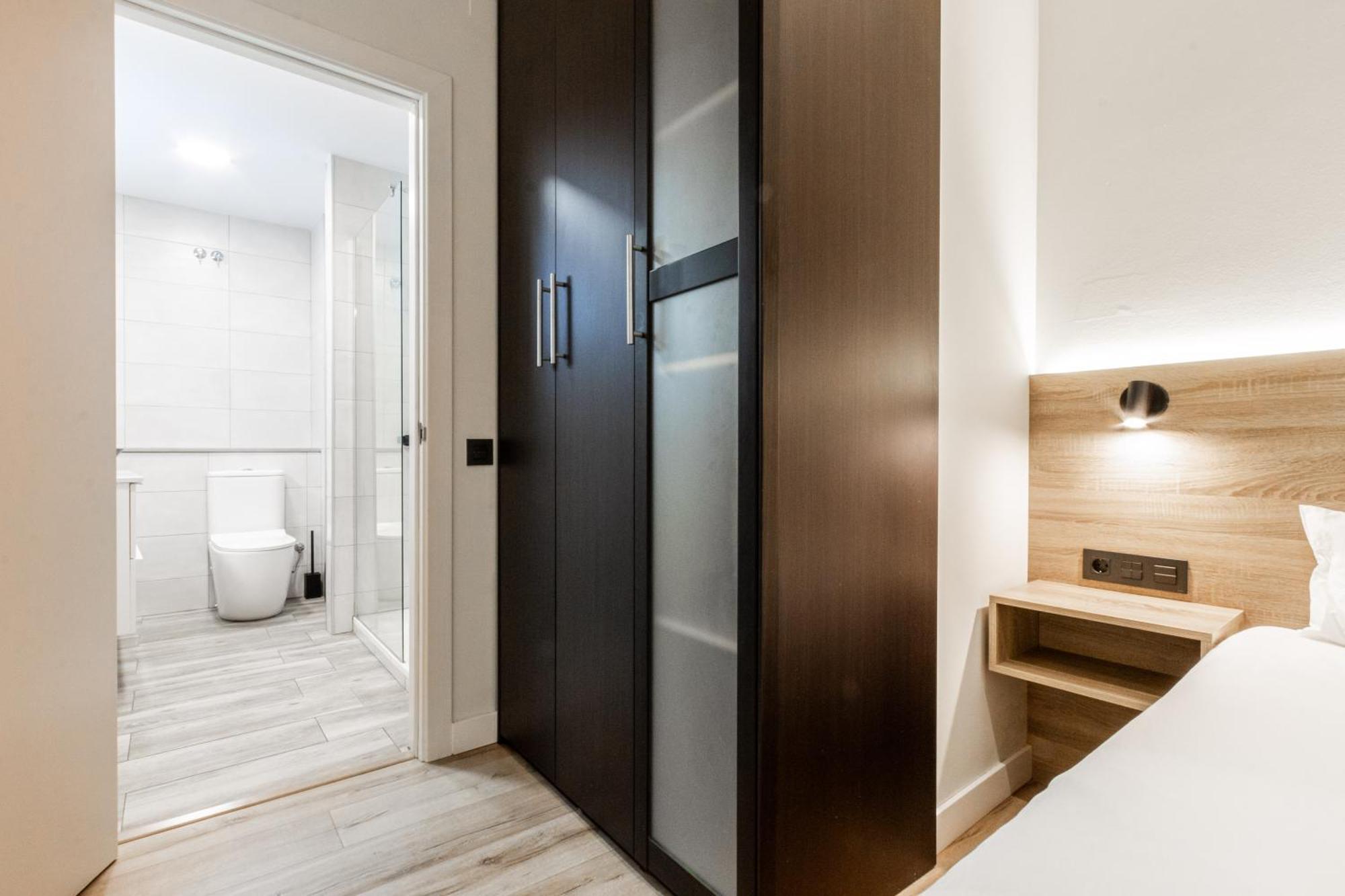 Exclusive Apartments Barcelona 4 Personas St Pere Terrassa Buitenkant foto