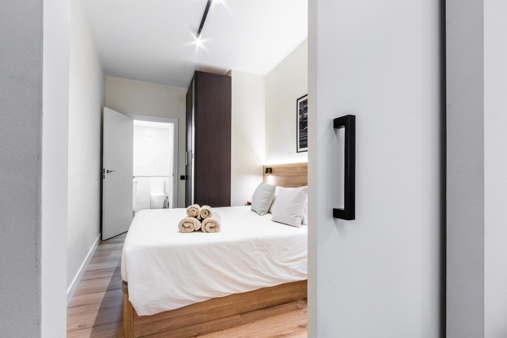 Exclusive Apartments Barcelona 4 Personas St Pere Terrassa Buitenkant foto