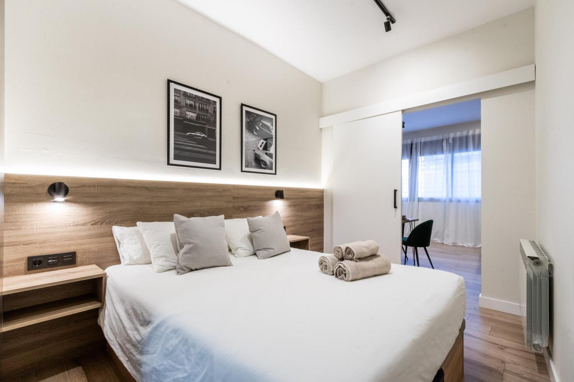 Exclusive Apartments Barcelona 4 Personas St Pere Terrassa Buitenkant foto
